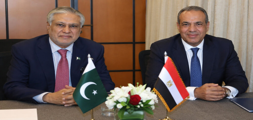 Pakistan Egypt Talks: Leaders Urge Middle East Peace