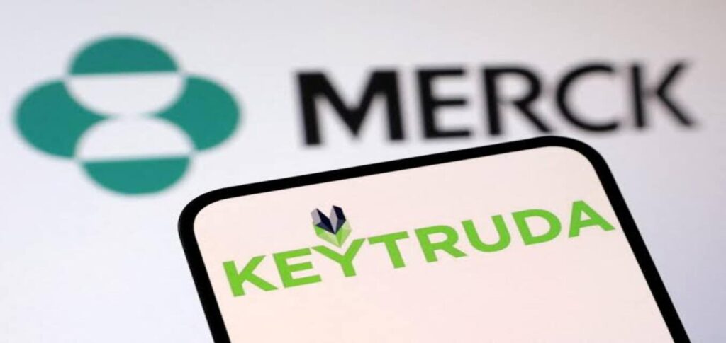 Keytruda cancer vaccine using personalized mRNA technology to target melanoma