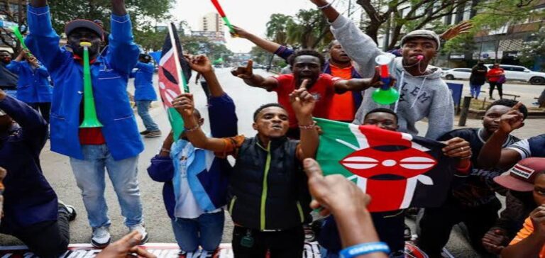 Nairobi import duty protest as police fire tear gas