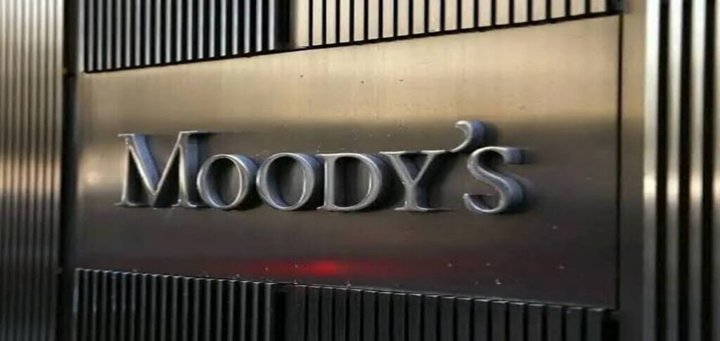 Moody's raises Pakistan's credit rating to B3 citing governance improvements and stronger reserves