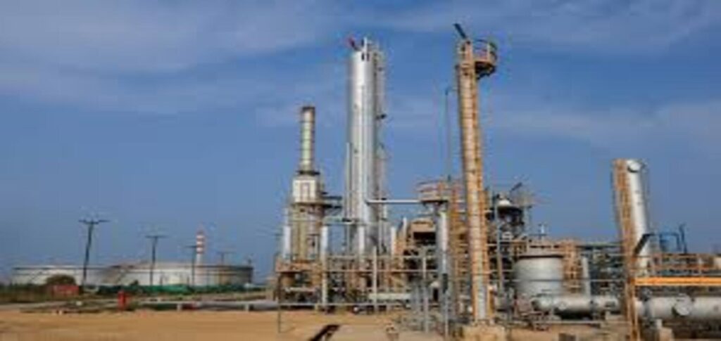 Pakistan oil refineries upgrade plans and fuel production