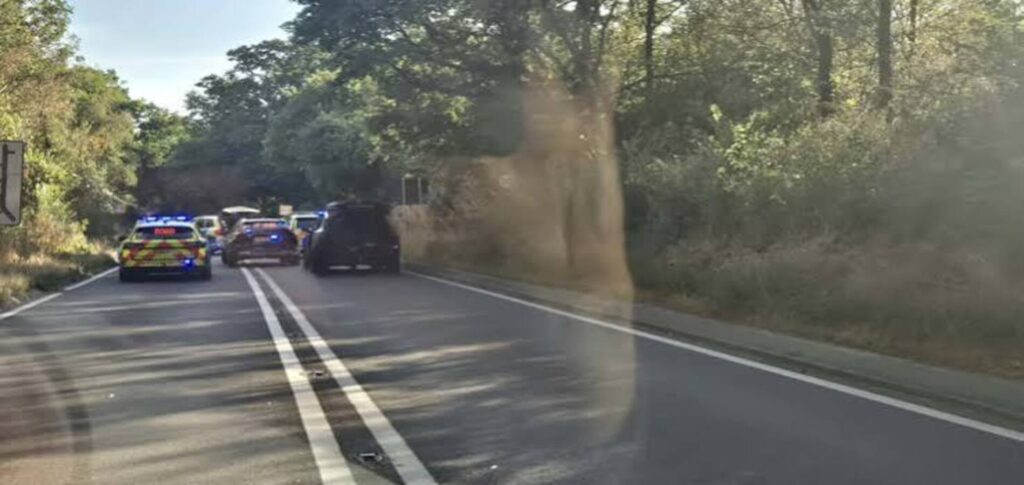 Fatal police pursuit crash near Stratford-upon-Avon leaves one man dead and two women injured