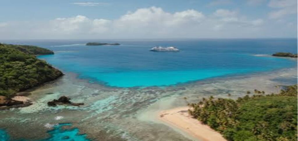 Silversea Silver Cloud sails on the Grand South Pacific Expedition 2026