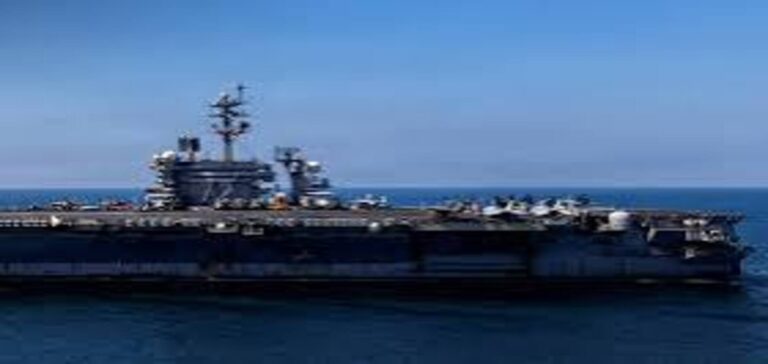 US aircraft carrier Abraham Lincoln arrives in Thailand