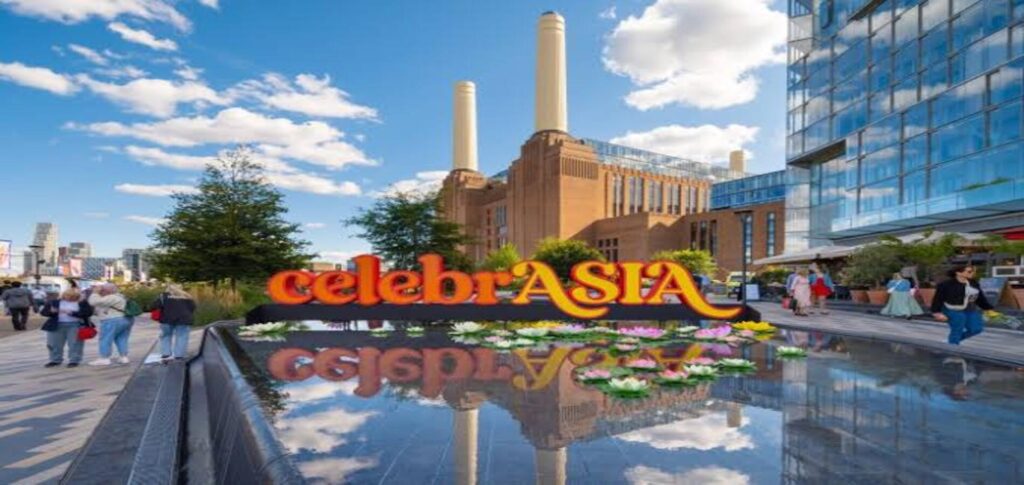 Visit Malaysia festival showcasing Malaysian culture in London