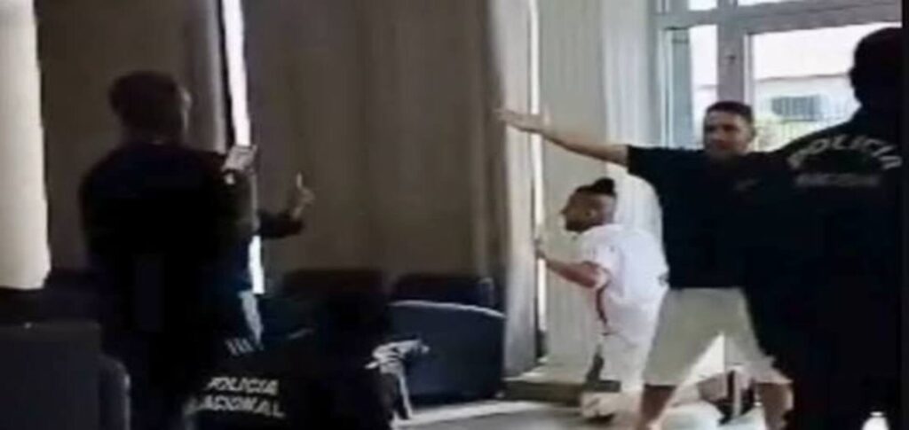 Equatorial Guinea Deportees Allegedly Beaten by Police