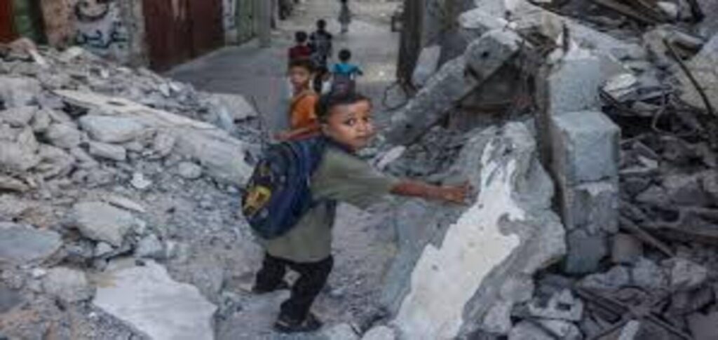 Gaza unsafe buildings put displaced families at risk