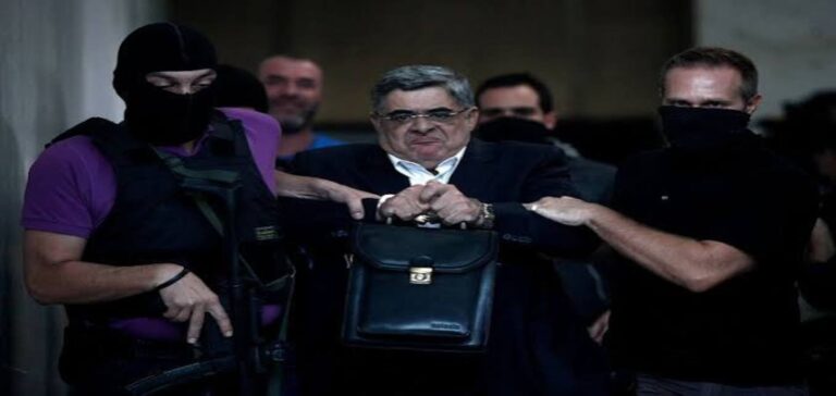 Ilias Kasidiaris announces political comeback after leaving prison