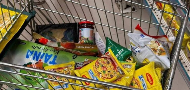 India food warnings on packaged products with red health labels