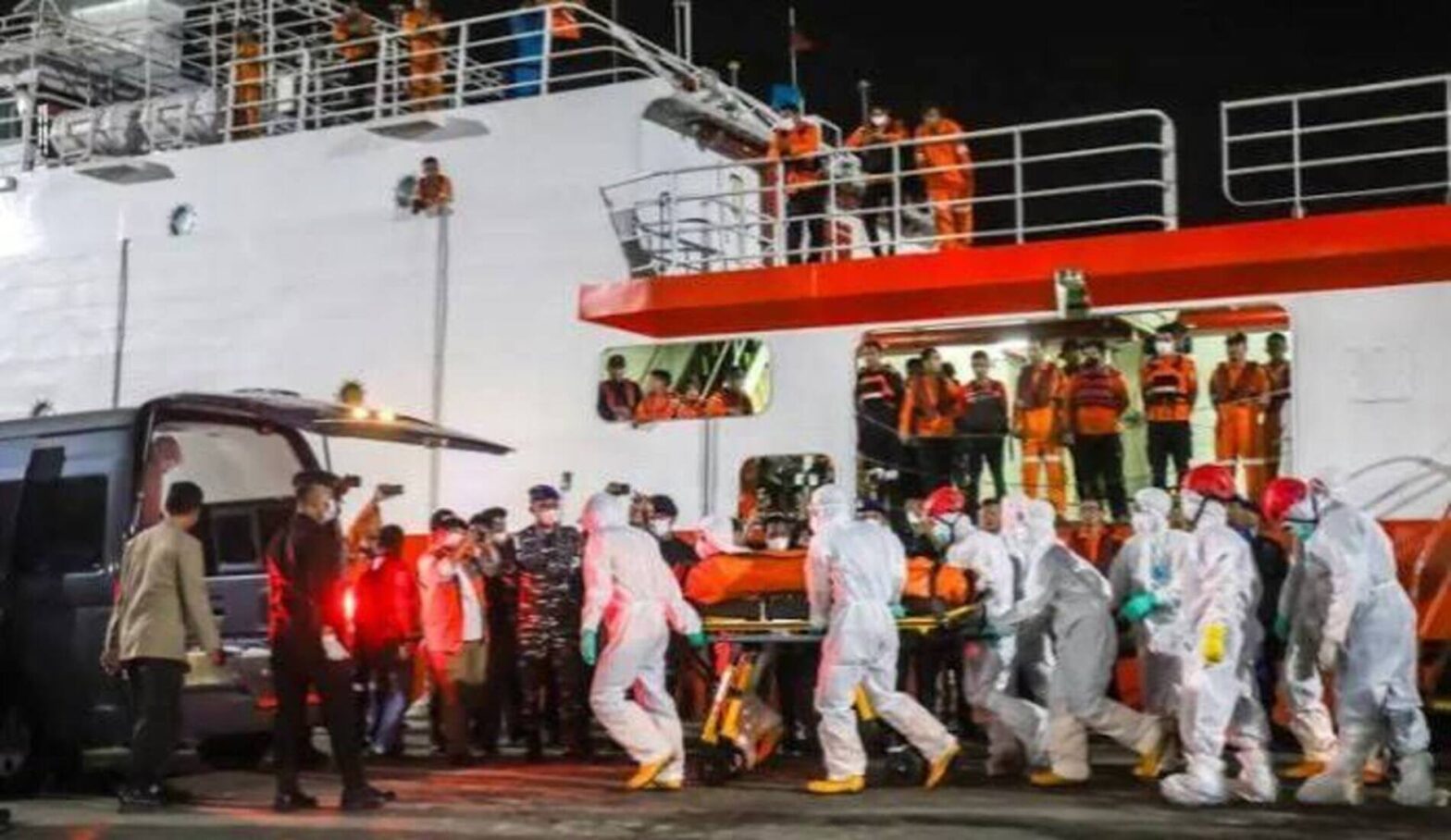 Indonesia ferry disaster rescue teams search for missing passengers