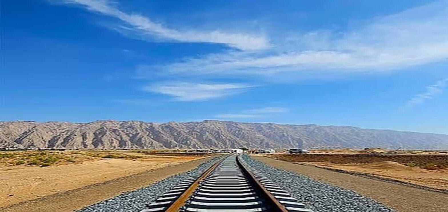 Oman UAE railway agreement advances the Hafeet Rail project connecting Sohar with the UAE network.