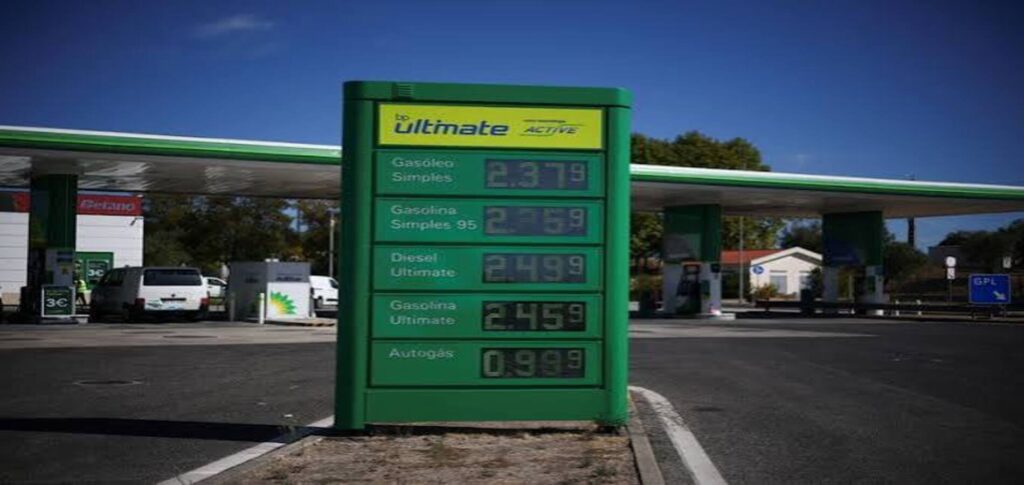 Portugal fuel protests as truckers and commuters demonstrate over soaring fuel prices