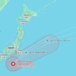 Typhoon Dujuan Nears Japan, Cancels Hundreds of Flights